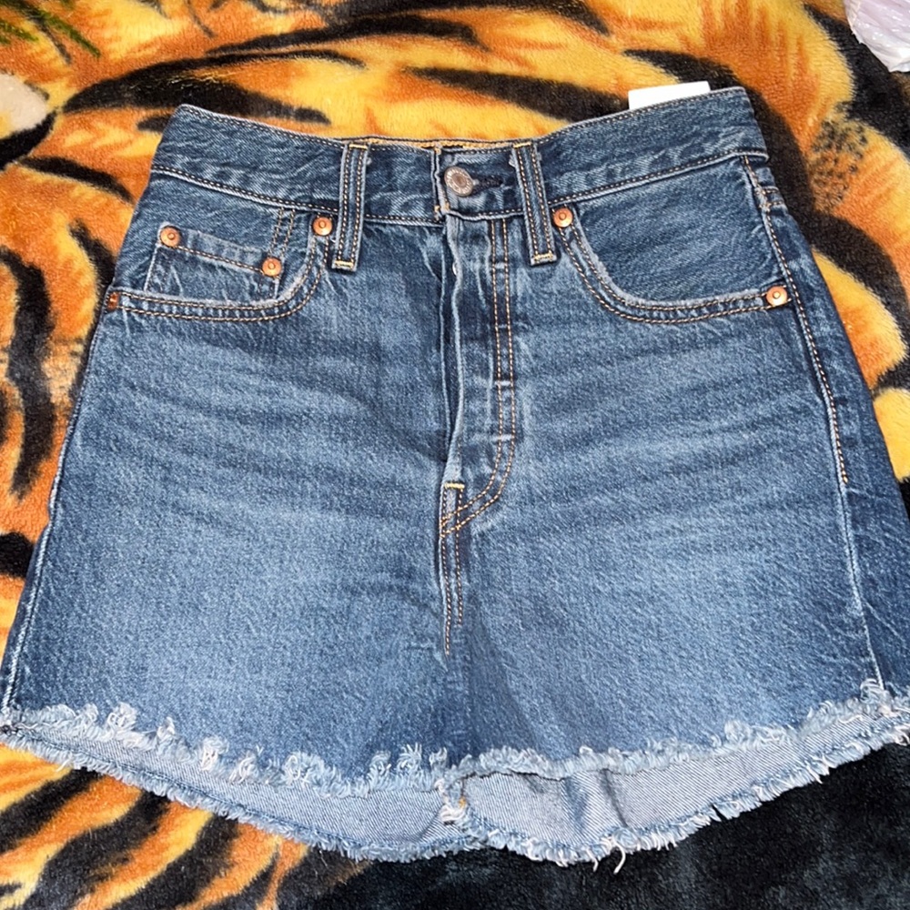 Levi shorts